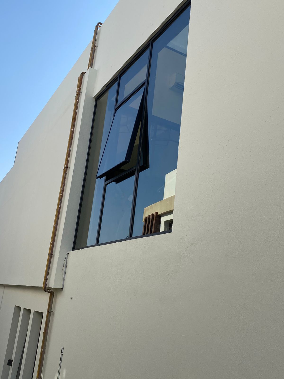 gallery grid image